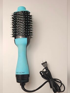 Revlon One Step Hot Air Brush Dryer Volumizer Round Blowout Styler